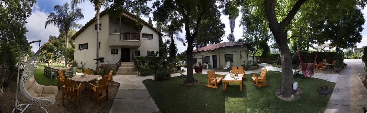 Nuriel Fruit & Guest House Sheʼar Yashuv Eksteriør bilde